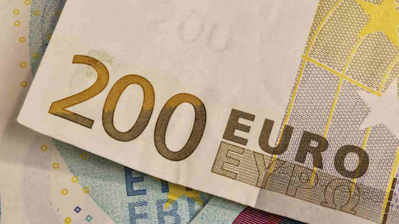 Arriva il bonus da 200 euro. - Zapster.it