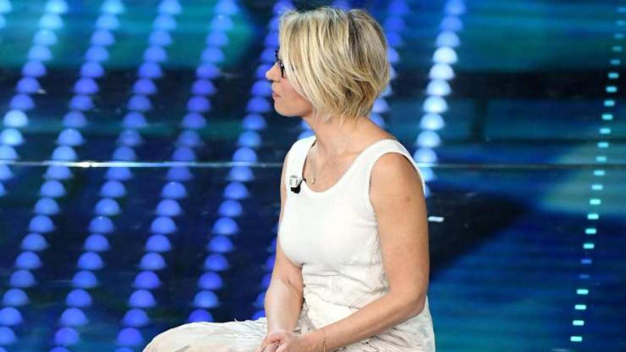maria de filippi e la decisione drastica